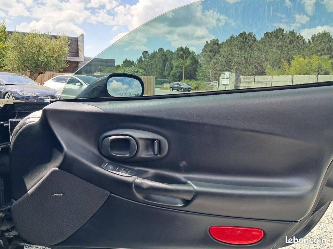 Chevrolet corvette chevrolet targa 5.7 v8 c5 bva coupe pack (image 30)