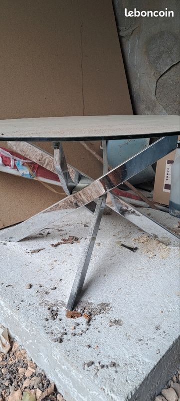 Table basse en verre (image 1)