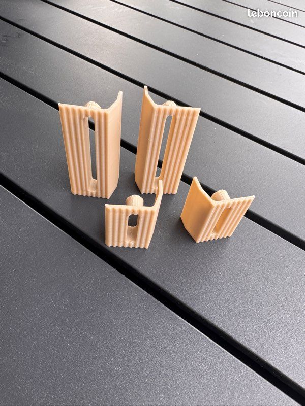 Clips porte bagage 🧳 Peugeot 103 beige (image 1)
