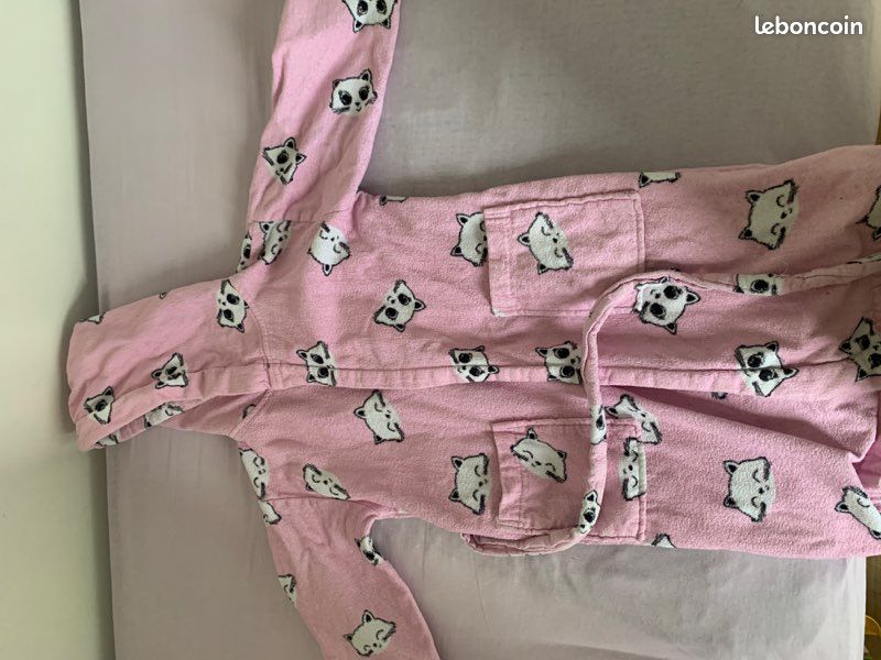 Lot vêtements fille 6/8 ans (image 8)