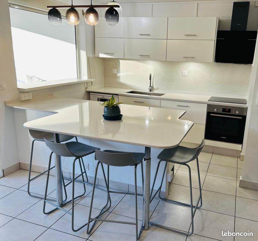 Appartement 4 pièces 80 m² · à Fort-de-France · 80 m² · 1 400 €/mois