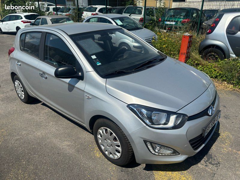 Hyundai i20 86 cv (image 2)