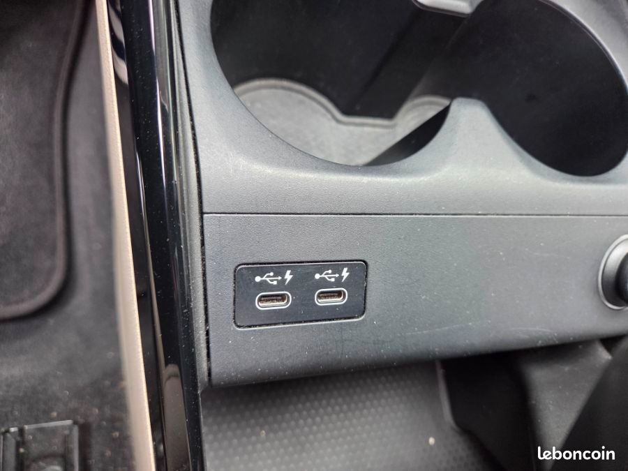 BMW X1 (U11) 2.0 18D 136cv BVA7 SDrive PACK TOIT Ouvrant Hayon EL. 1ère Main (image 27)