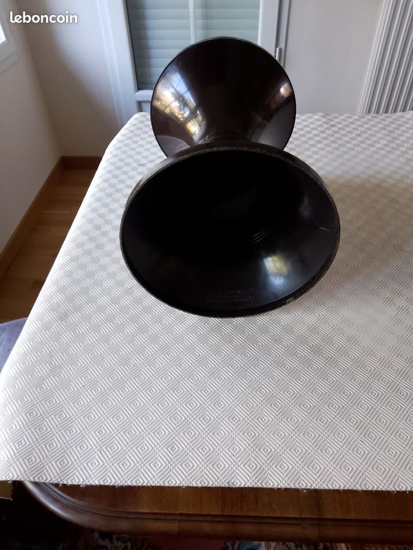 Tabouret ancien en plastique (image 4)