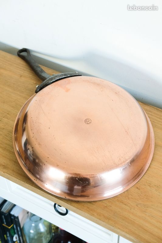 Poêle en Cuivre Lourd Bourgeat Pro 2.5 mm – Intérieur Inox & Queue Fonte – Ø 28 cm (2,5 kg) (image 5)