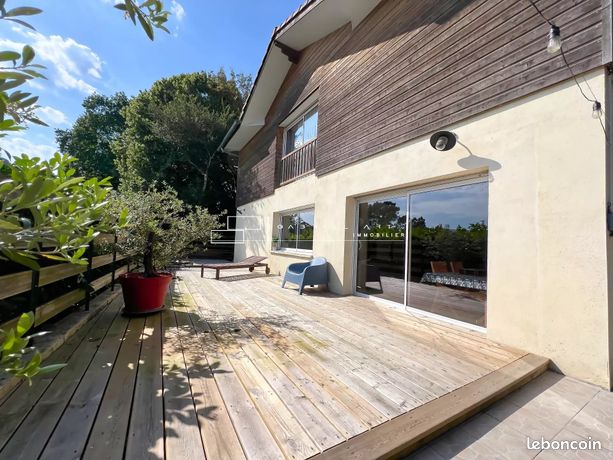 Loft 4 pièces 132 m²
