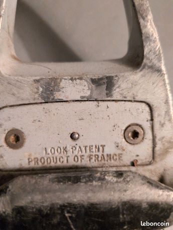 Pédales auto route Shimano PD-7401 fabriqué par Look - Équipements vélos