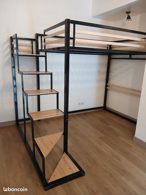 Mezzanine (image 2)