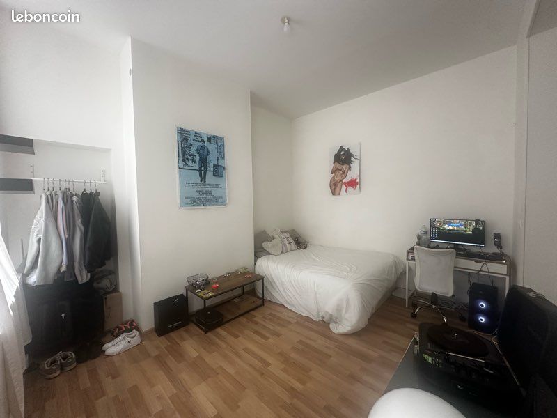 Appartement 1 pièce 18 m² · à Lille · 18 m² · 550 €/mois
