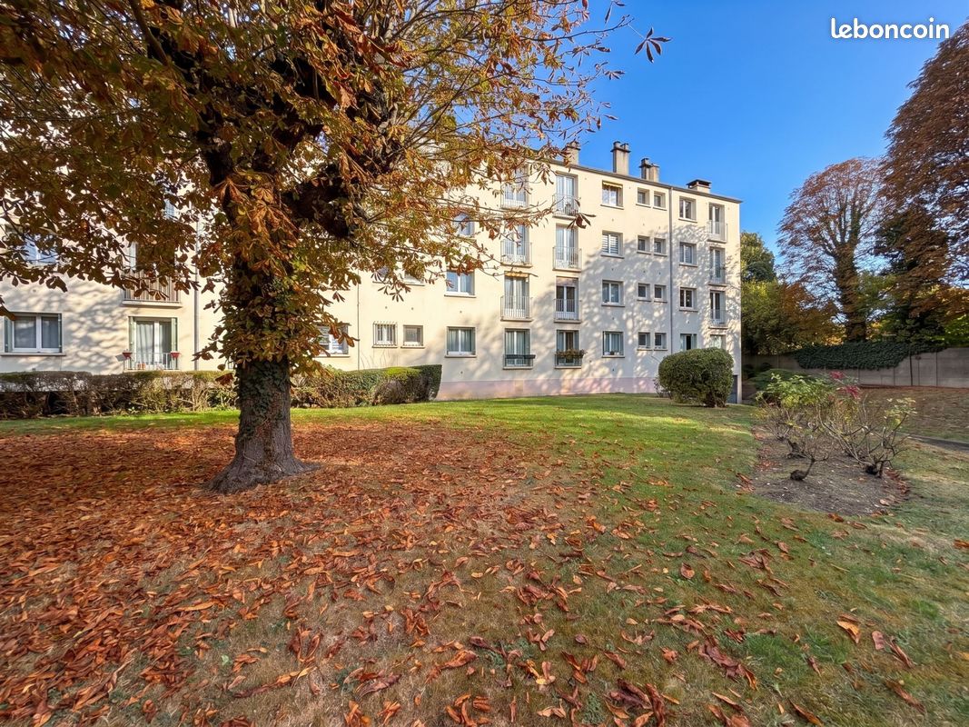 Appartement 3 pièces 57 m² · au Port-Marly · 57 m² · 210 000 €