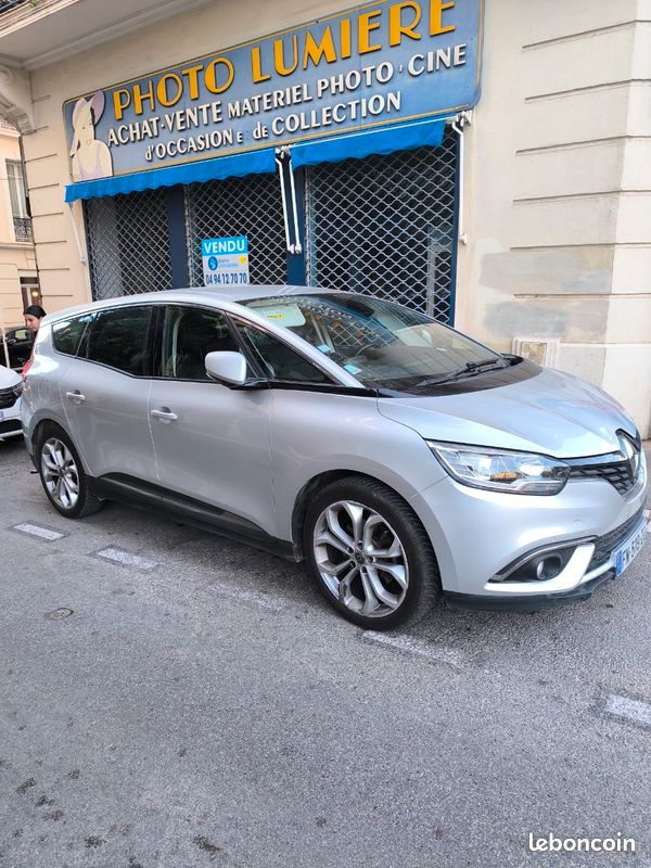 Renault grand Scénic 4 dci automatique (image 1)
