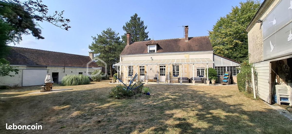 Maison 5 pièces 114 m² · à Saint-Martin-des-Bois · 114 m² · 252 000 €