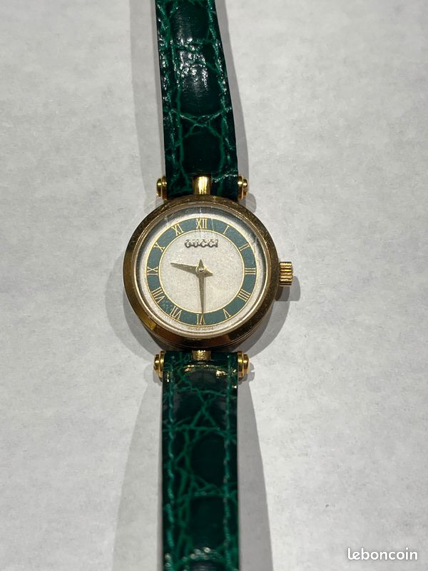 Montre Gucci femme (image 1)