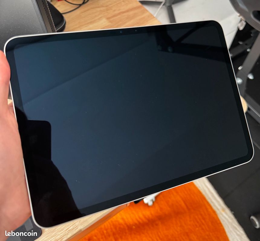 IPad Pro 11" M4 (256 Go) Silver + Magic Keyboard Blanc + Facture (encore sous garantie) (image 6)