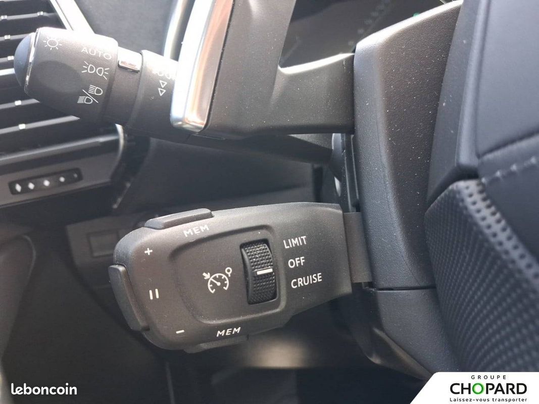 DS DS7 Crossback Hybride E-Tense 300 EAT8 4x4 Performance Line+ (image 14)