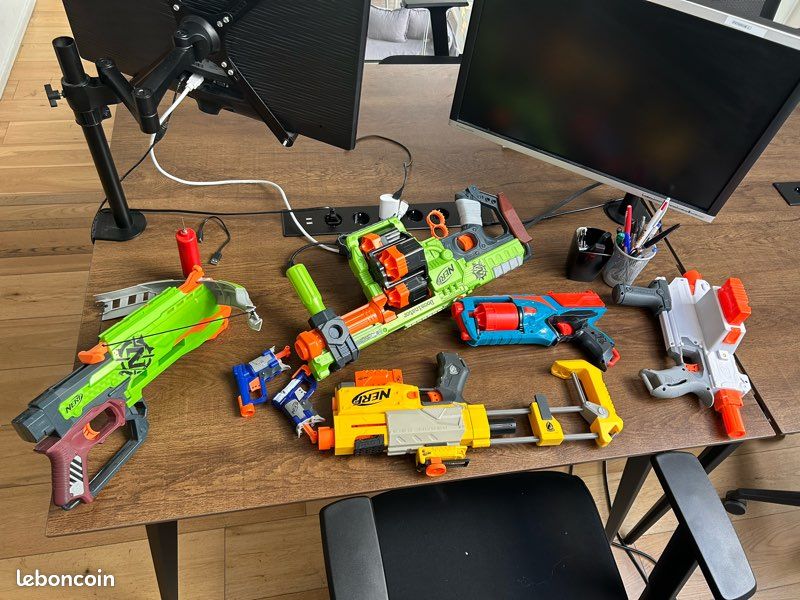 Lot nerf pistolet arc (image 1)