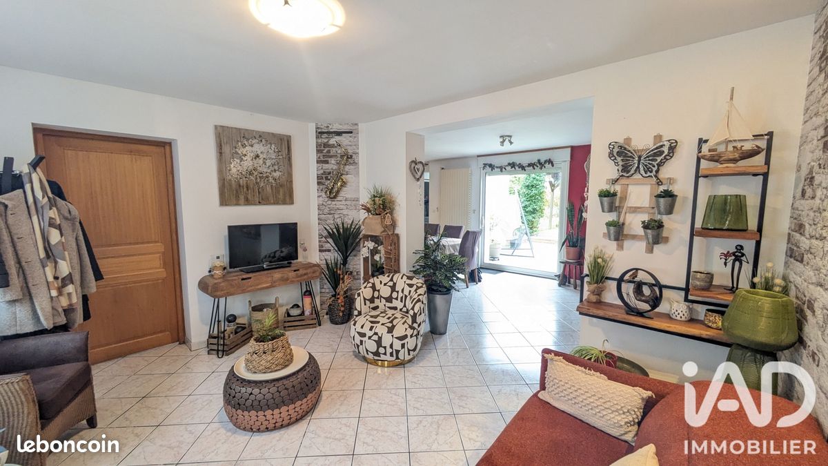 Maison 6 pièces 108 m² · à Chocques · 108 m² · 199 000 €