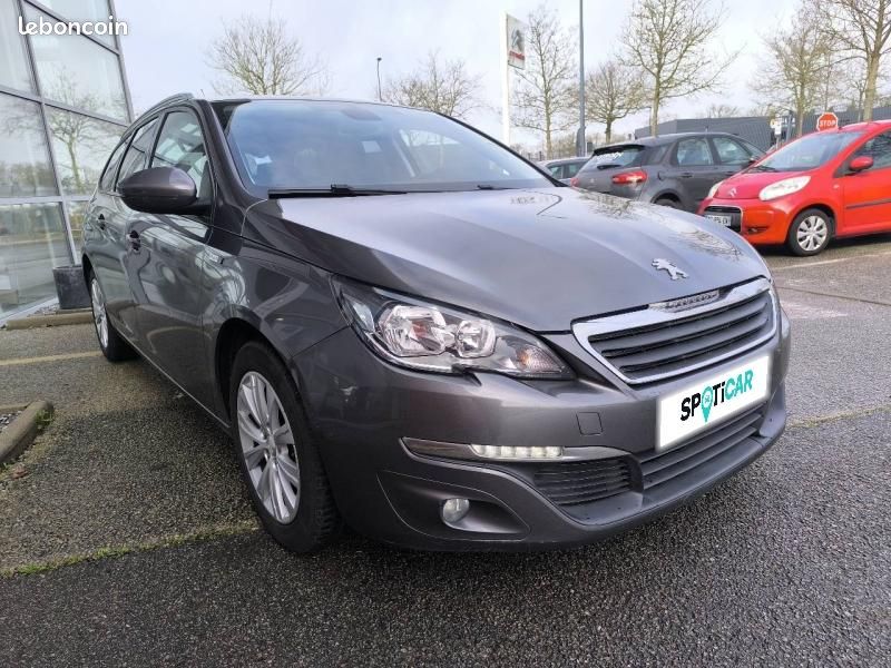 Peugeot 308 SW 1.2 PureTech 110ch Style S&S (image 7)