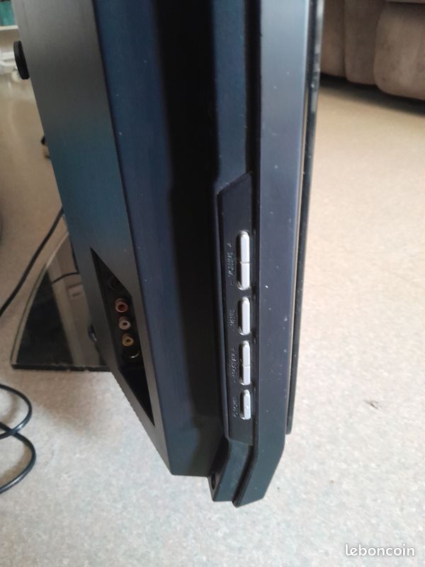 Télé écran plat 106 cm (image 5)