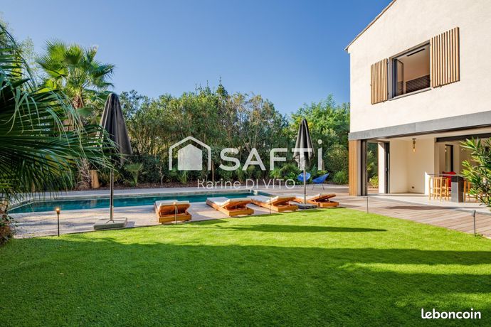 Villa 5 pièces 142 m²