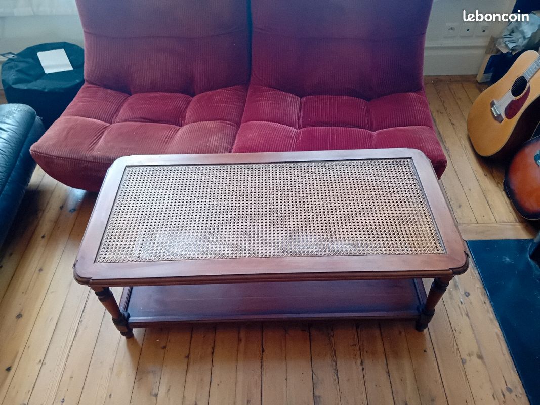 Table basse bois et rotin (image 1)