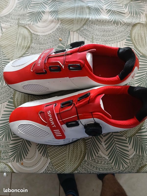 Chaussure vélo T42 (image 1)