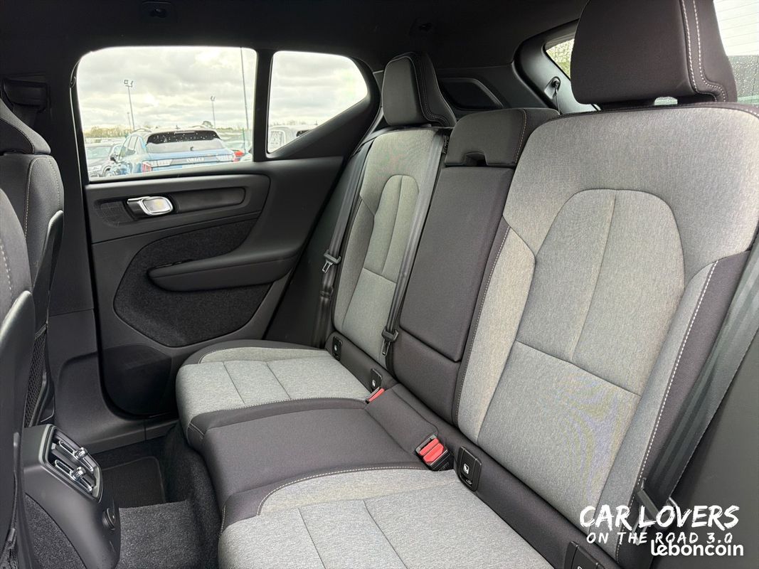 VOLVO XC40 T4 Recharge 129+82 ch DCT7 Plus (image 15)