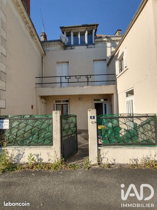 Maison 4 pièces 103 m² · à Dangé-Saint-Romain · 103 m² · 59 500 €