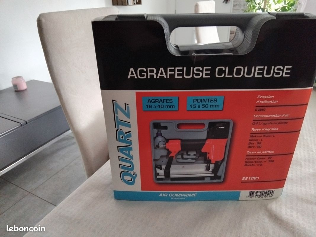 Cause double emploi, vendsCoffret Agrafeuse cloueuse (image 2)