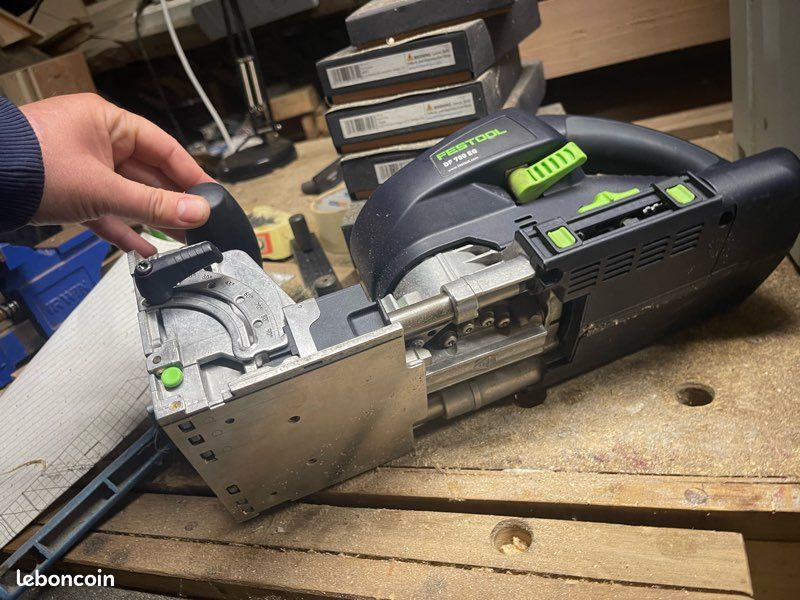 Fraiseuse DOMINO XL DF 700 EQ-Plus Festool - Assemblage Bois Tenon