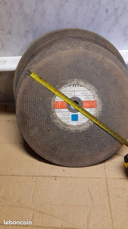 Un lot de disques pour métaux (image 1)