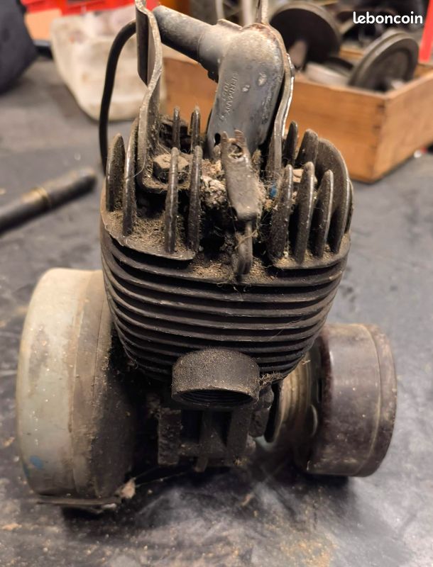 Moteur de mob peugeot BB 1V de 1959 type INDENOR (image 3)