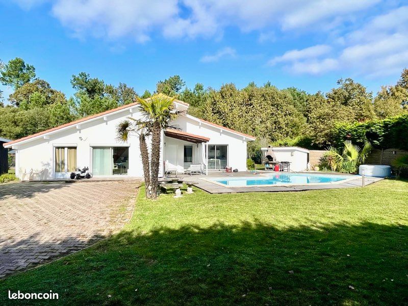 Maison 7 pièces 191 m² · à Mios · 191 m² · 399 000 €