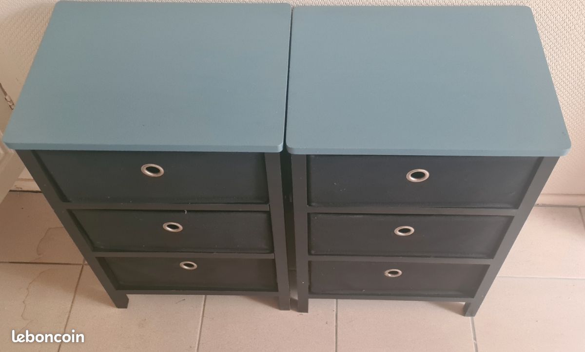 Deux tables de nuit,chevet (image 2)