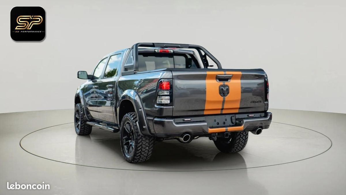 Dodge RAM 5.7 V8 HEMI 4x4 * Sport * Pack Offroad Nuit * TVA * LED * AHK * *TVA (image 4)