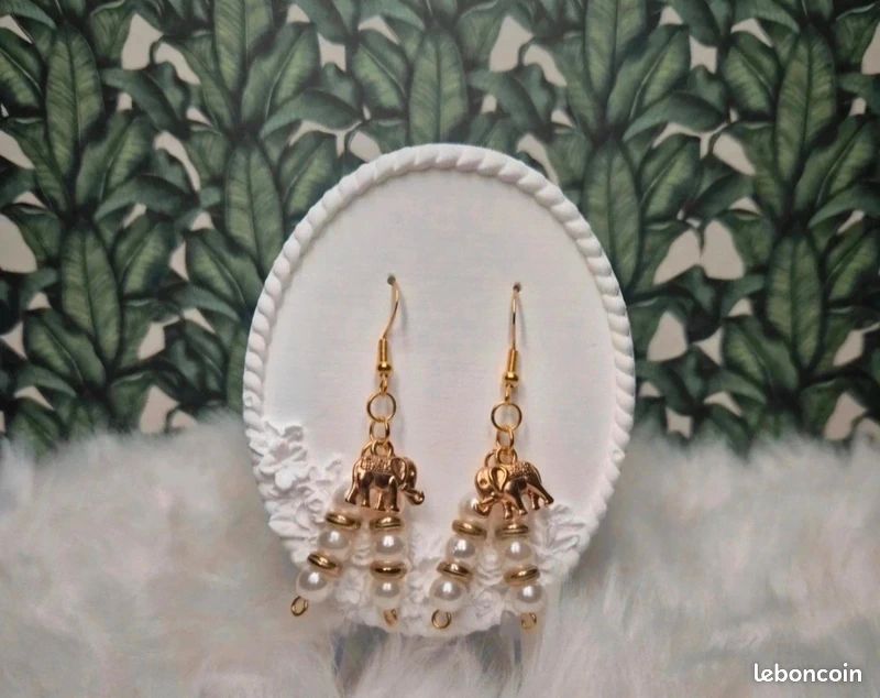 Boucles d'oreilles éléphant et perles nacrées (image 2)