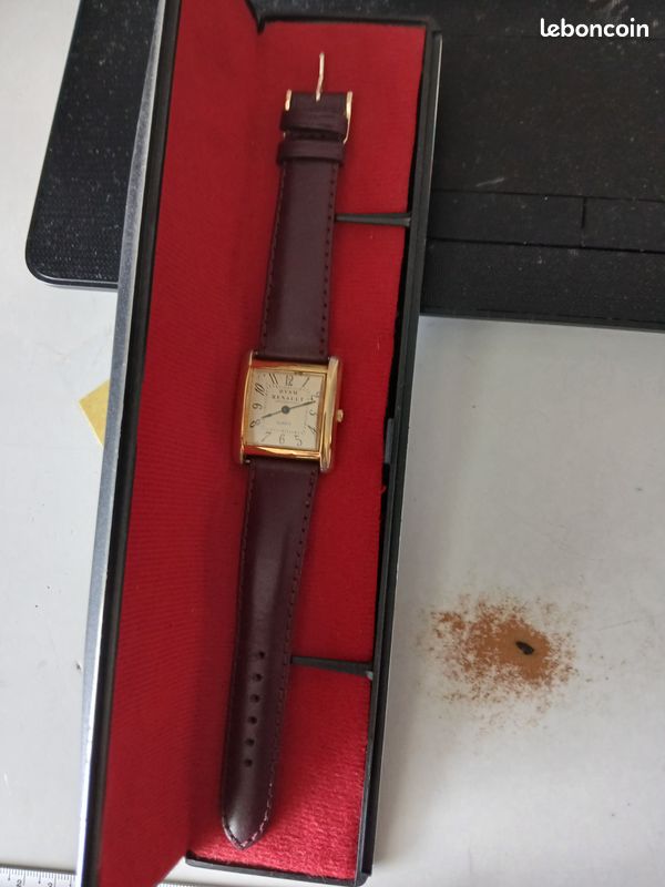 Montre DVSM Renault à quartz ck75017 (image 1)