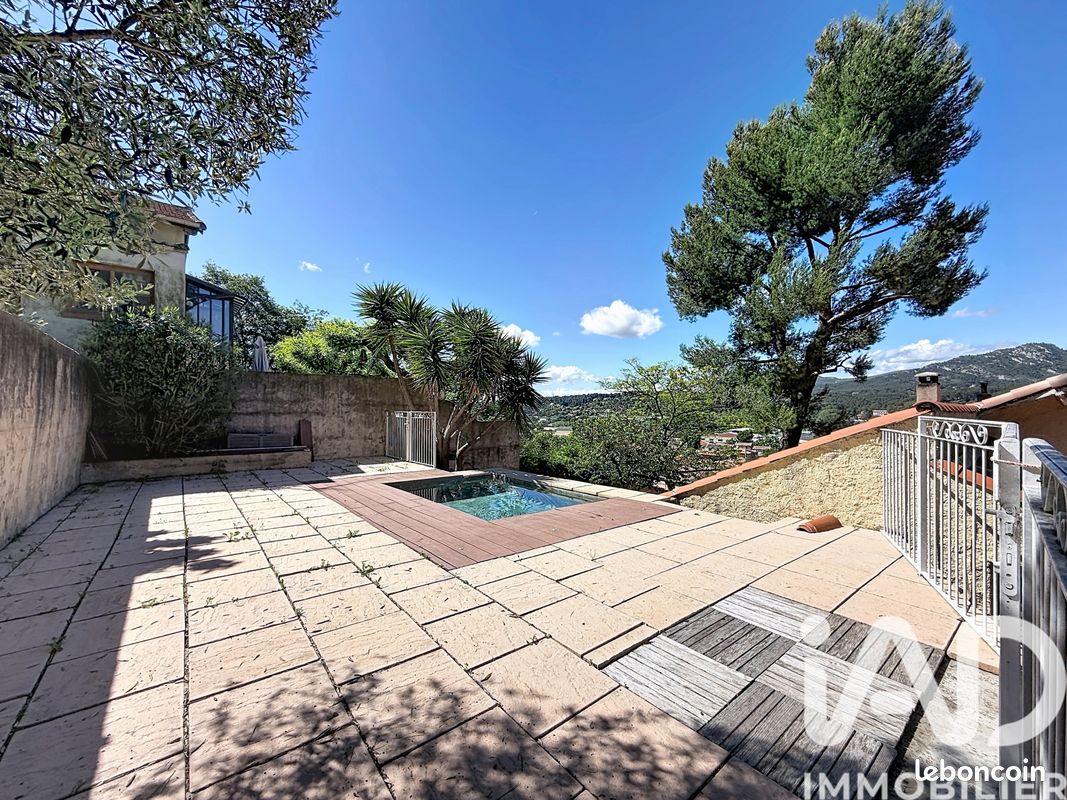 Maison 4 pièces 117 m² · à Aubagne · 117 m² · 399 000 €