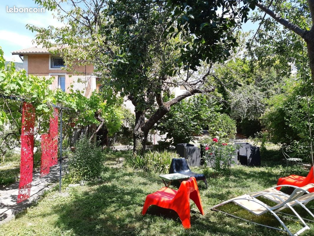 Appartement 1 pièce 30 m² · à Digne-les-Bains · 30 m² · 430 €/mois