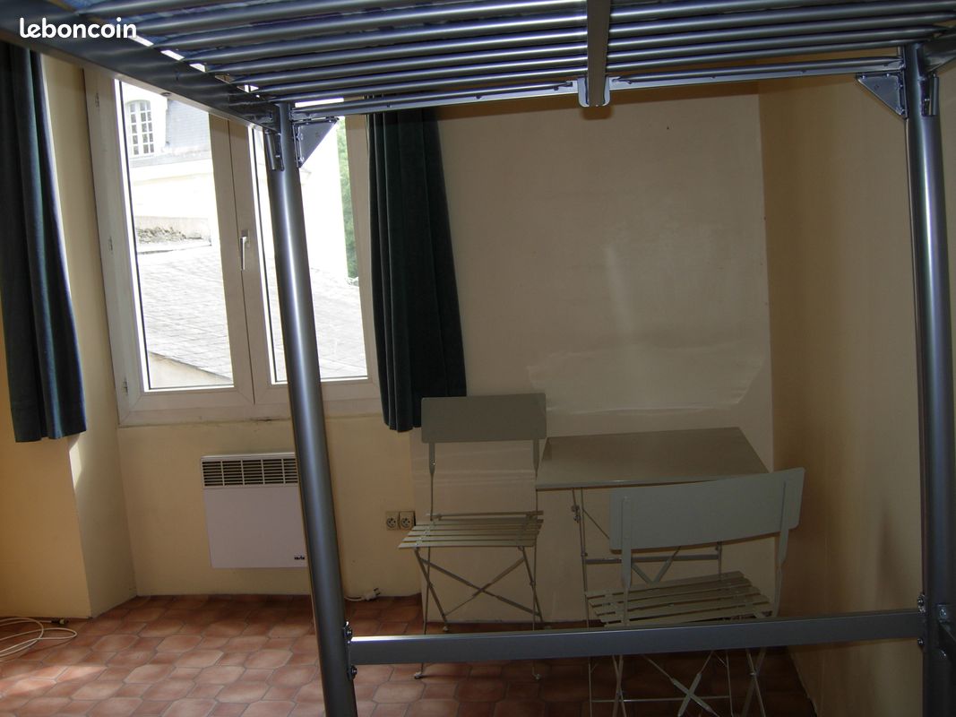 Appartement 1 pièce 17 m² · à Angers · 17 m² · 400 €/mois