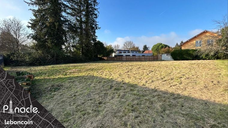 Terrain 1202 m² Grand-Charmont