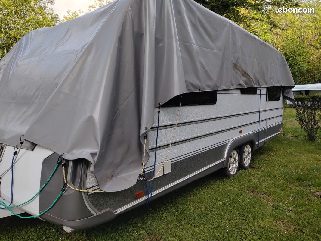 Caravane Tabbert Puccini avec hangar de stockage 5 m x 8 m en pvc (image 9)