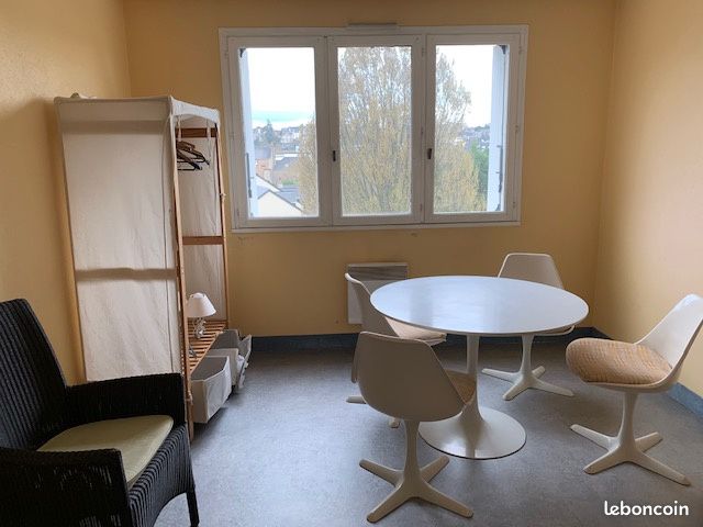 Appartement 1 pièce 28 m² · à Laval · 28 m² · 385 €/mois