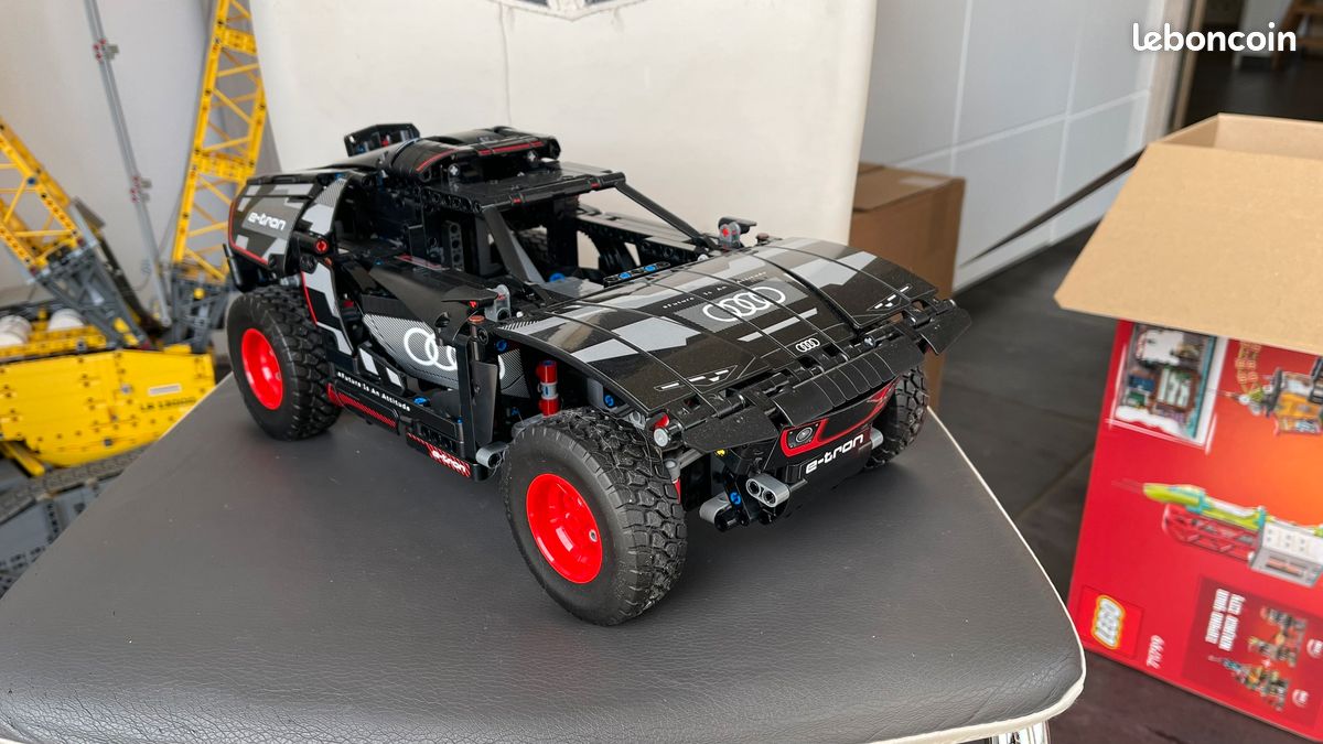 Lego 42160 E Tron Remote Lego Car Lego Technic Audi RS Q E-Tron