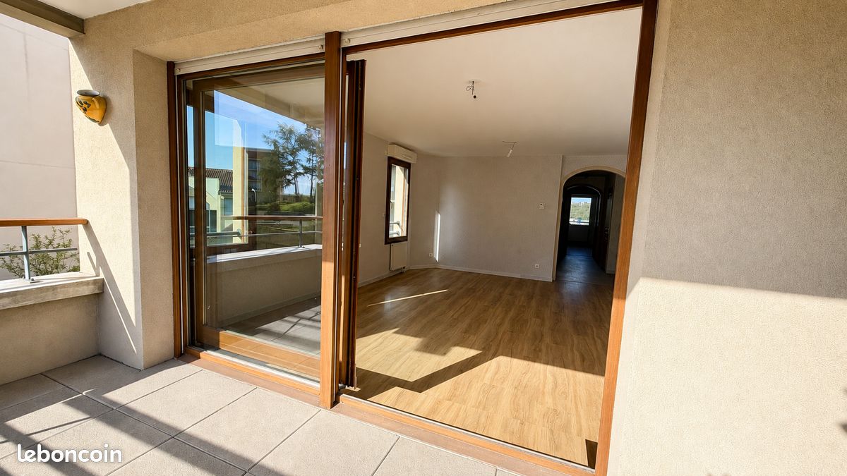 Appartement 5 pièces 100 m² · à Roche-la-Molière · 100 m² · 235 000 €