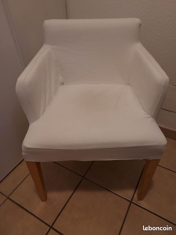 Fauteuil blanc (image 1)