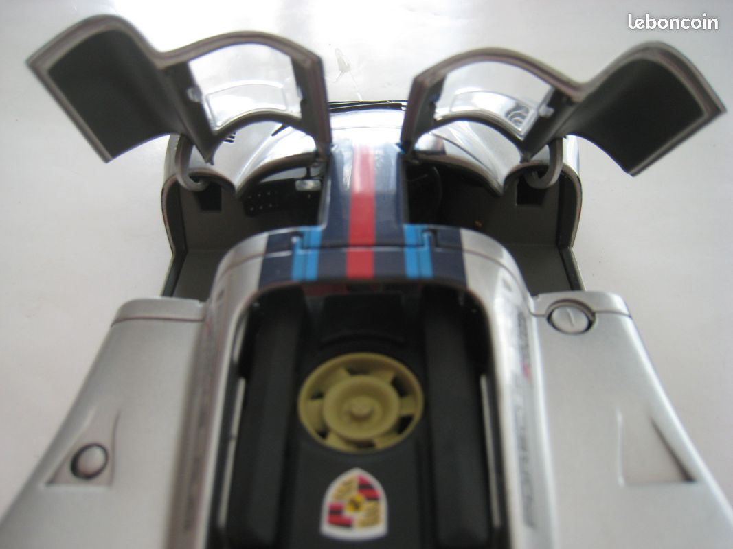 Autoart Porsche 917K Daytona 24HR Le Mans Edition 1:18 Model Car