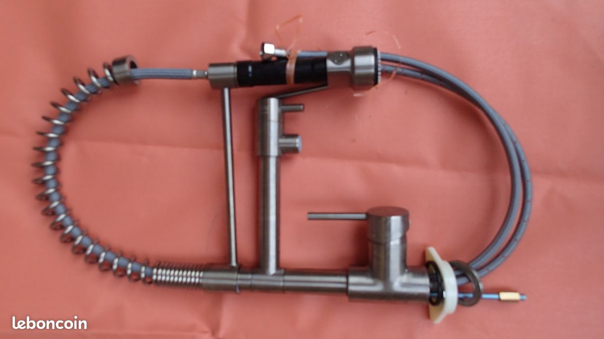 Robinet mitigeur cuisine (image 1)