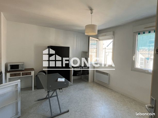 Studio 1 pièce 20 m²