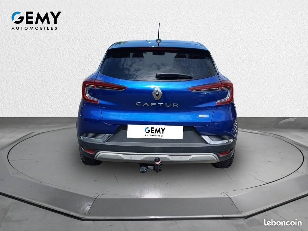 RENAULT Captur E-Tech Plug-in 160 Intens (image 5)